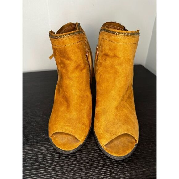 Dolce Vita Promise Fringe Ankle Heel Booties Shoes Sz 9 Cognac Brown Suede - Picture 5 of 7